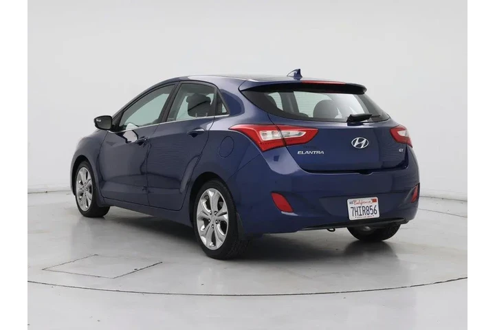 $13599 : Hyundai ELANTRA GT 2014 4dr image 2