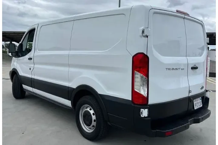 $23000 : Ford Transit 2019 150 3dr SW image 4