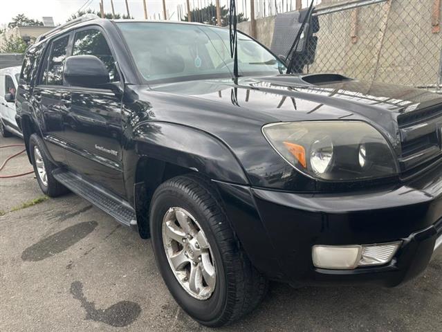 $6995 : Used 2004 4Runner 4dr SR5 Spo image 2