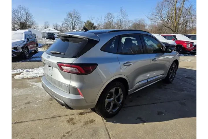 $24990 : Ford Escape 2024 AWD ST-Line image 5