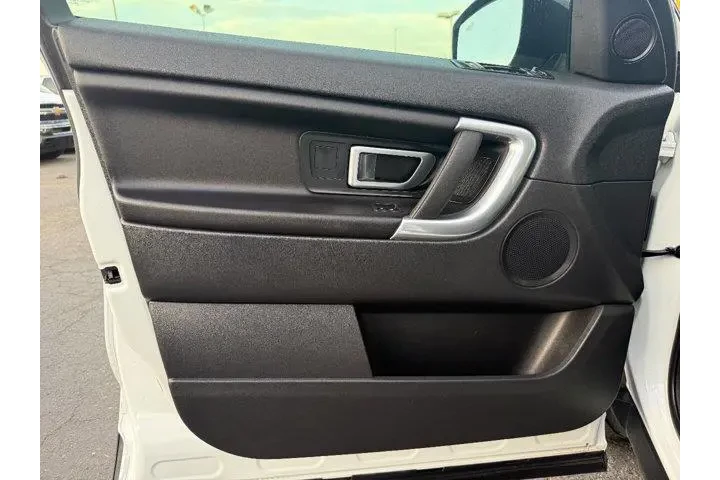 $17995 : Land Rover Discovery Sport 2 image 9