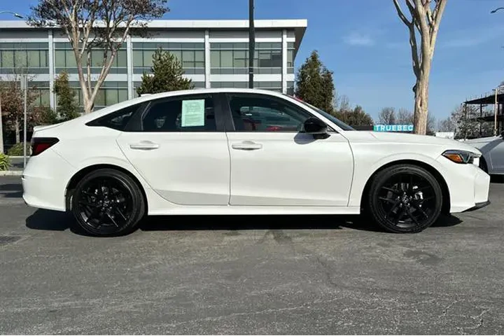 $29821 : Honda Civic Hybrid 2026 Spor image 2