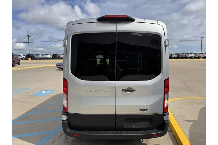 $42990 : 2023 Transit-250 Cargo Base V image 4