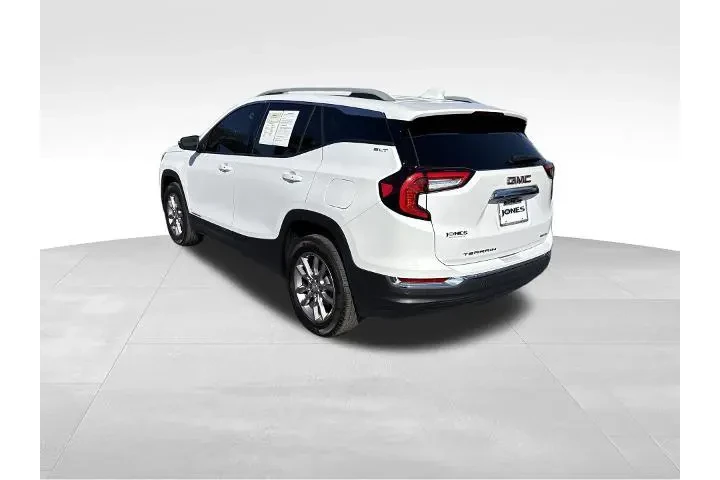 $22647 : GMC Terrain 2024 AWD SLT 4dr image 5