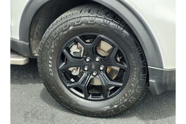 $39998 : Ford Explorer 2024 AWD Timbe image 10