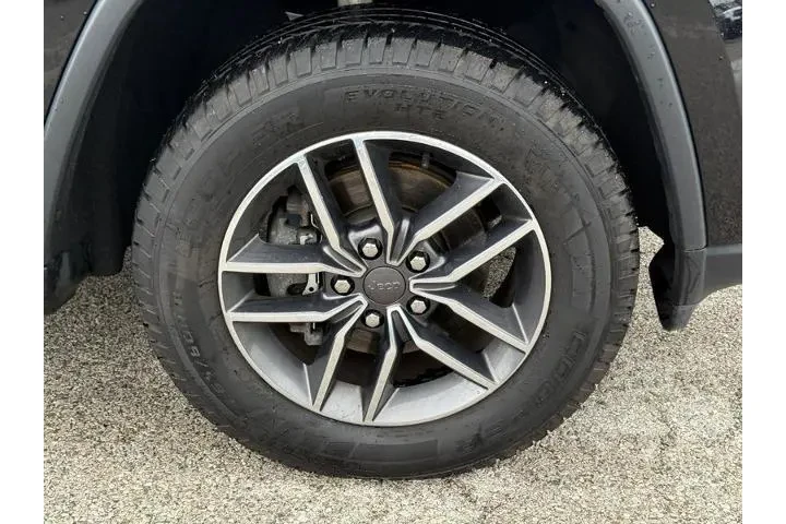 $22000 : Jeep Grand Cherokee 2019 4x4 image 7