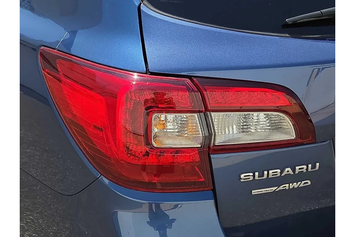 $17788 : Subaru Outback 2019 AWD 2.5i image 10