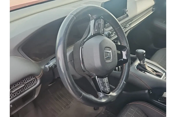 $25000 : Honda HR-V 2024 Sport 4dr Cr image 2