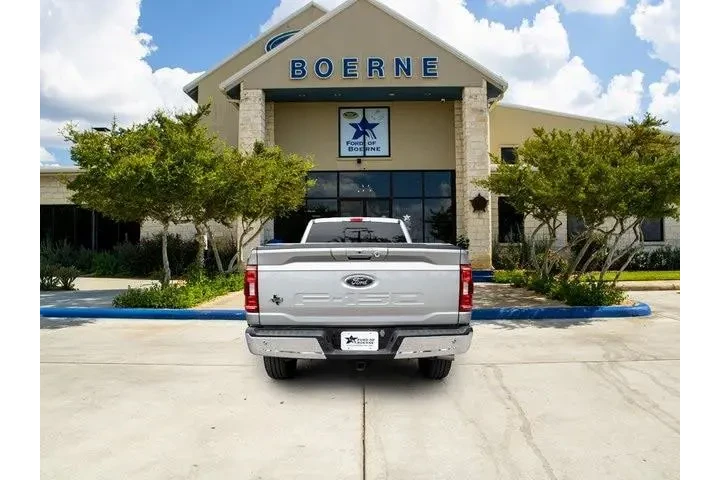 $39847 : Ford F-150 2023 4x4 XLT 4dr image 4