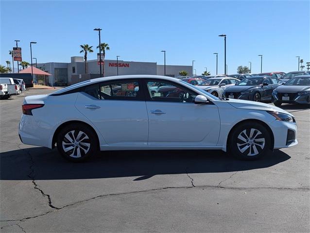 $21940 : 2023 Altima 2.5 S image 7