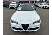 $29977 : 2023 Giulia Veloce thumbnail