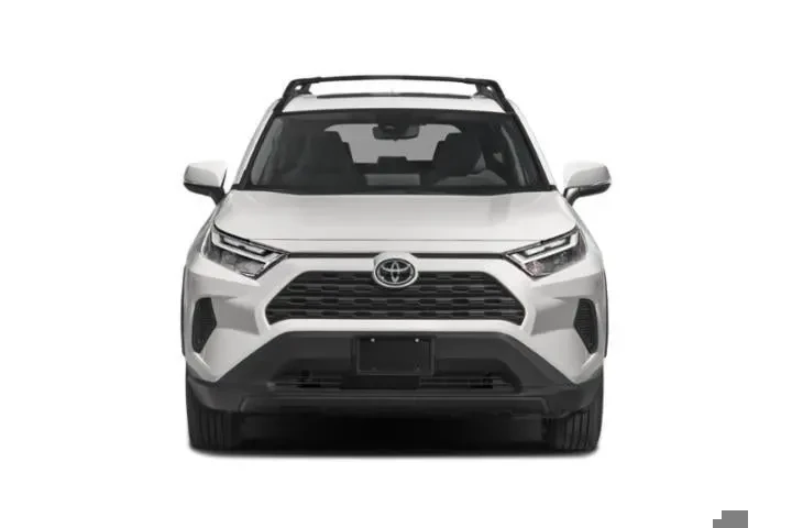 $29000 : Toyota RAV4 2022 AWD XLE 4dr image 4