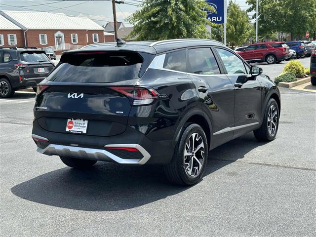 $28874 : PRE-OWNED 2023 KIA SPORTAGE H image 2