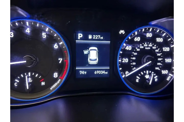 $17881 : Hyundai KONA 2019 AWD Limite image 10