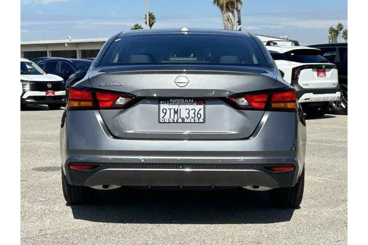 $21705 : Nissan Altima 2025 2.5 S 4dr image 3