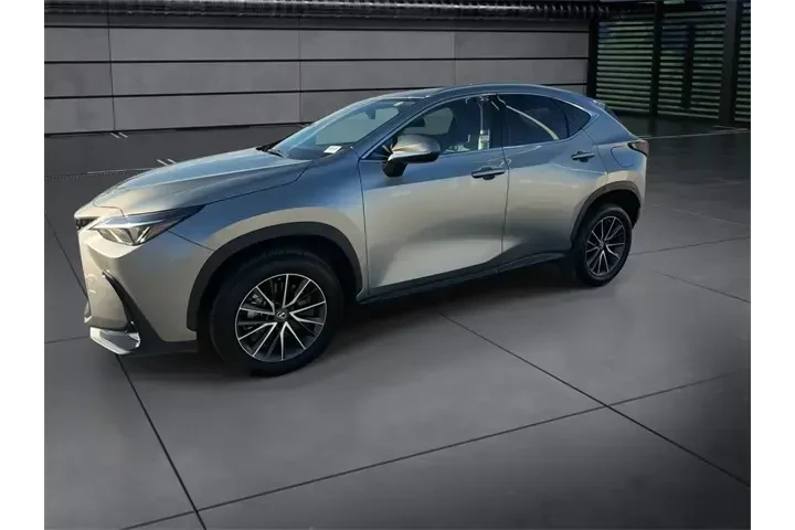 $38688 : Lexus NX 250 2023 Premium 4d image 4