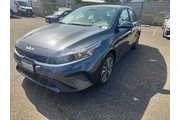 $20691 : Kia Forte 2023 LX 4dr Sedan thumbnail