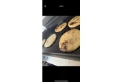 $3 : Venta de pupusas thumbnail