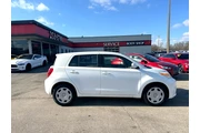 2008 xD Base 4D Hatchback en Lexington