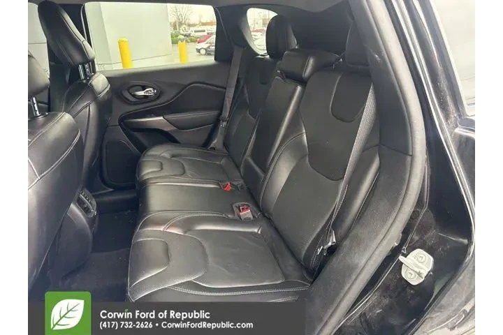 $17489 : Jeep Cherokee 2020 4x4 Limit image 9