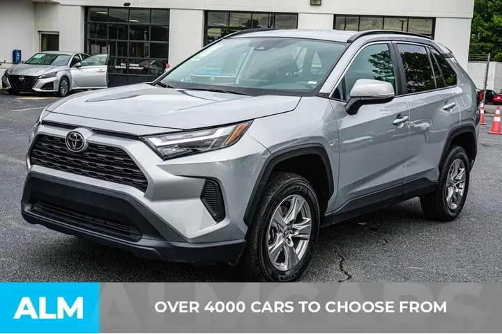 $26920 : Toyota RAV4 2024 XLE 4dr SUV image 3
