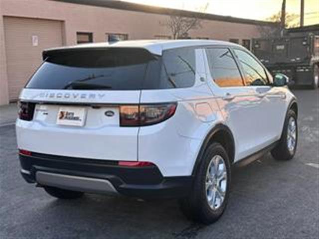 $17990 : 2020 LAND ROVER DISCOVERY SPO image 5