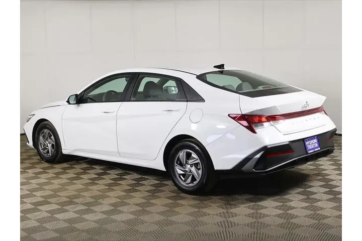 $18890 : Hyundai ELANTRA 2025 SE 4dr image 8