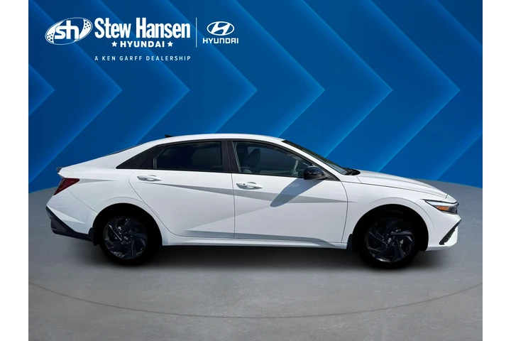 $23993 : Hyundai ELANTRA 2026 SEL Spo image 9