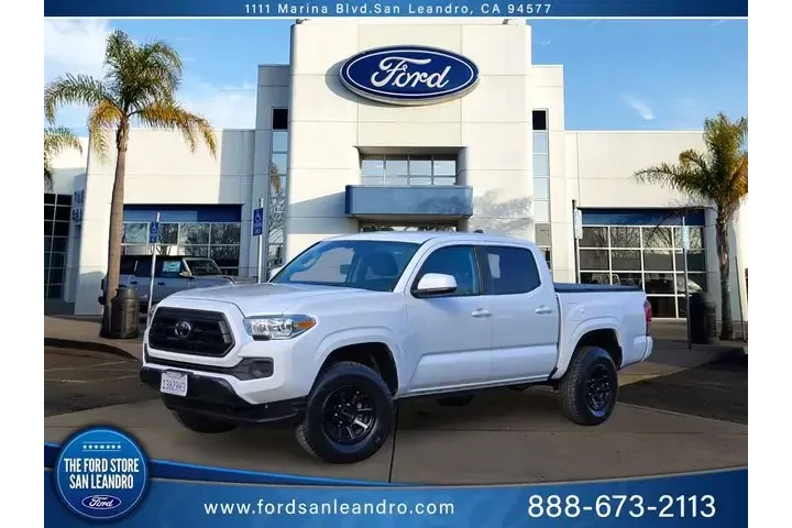 $29900 : Toyota Tacoma 2021 4x2 SR 4d image 1