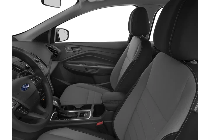 2017 Escape SE image 6