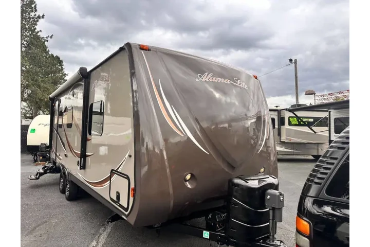 $16900 : 2014 Holiday Rambler ALUMA-LI image 3