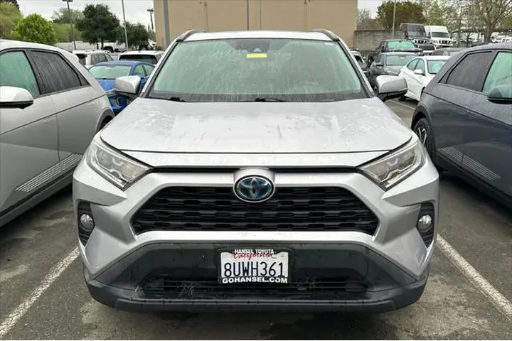 $29990 : Toyota RAV4 Hybrid 2021 AWD image 3
