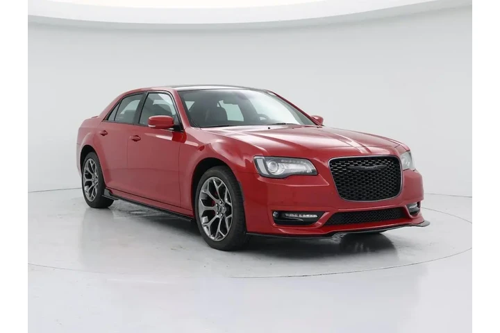 $30998 : Chrysler 300 2017 S 4dr Seda image 1