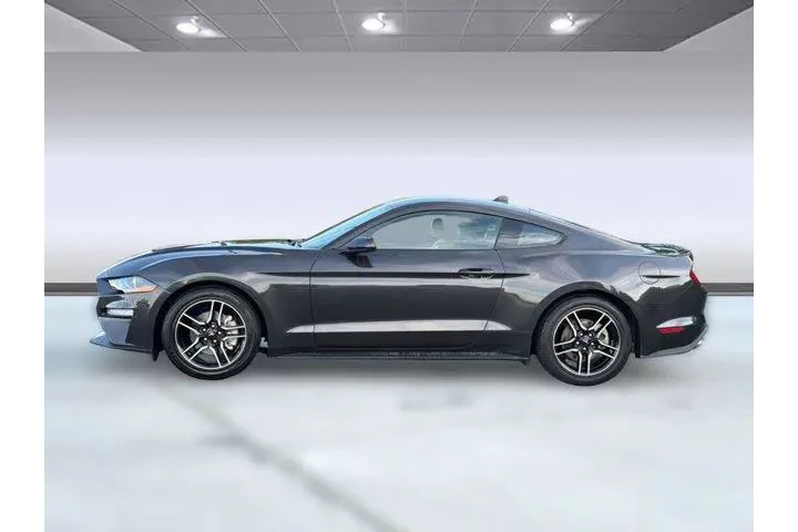$29898 : Ford Mustang 2023 EcoBoost 2 image 2