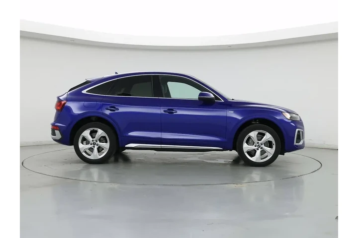 $29998 : Audi Q5 Sportback 2022 AWD q image 7