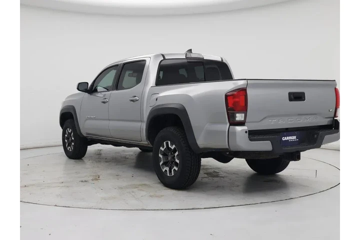 $28998 : Toyota Tacoma 2018 4x4 TRD P image 2