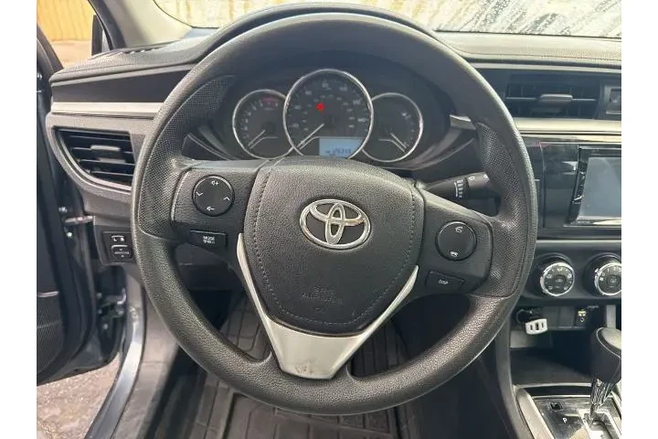 $13458 : Toyota Corolla 2015 S 4dr Se image 9