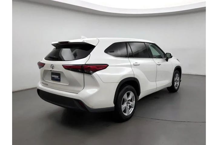 $24998 : Toyota Highlander 2021 L 4dr image 5