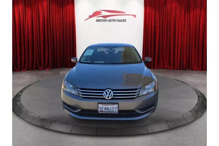 $7999 : 2014 Passat image 3