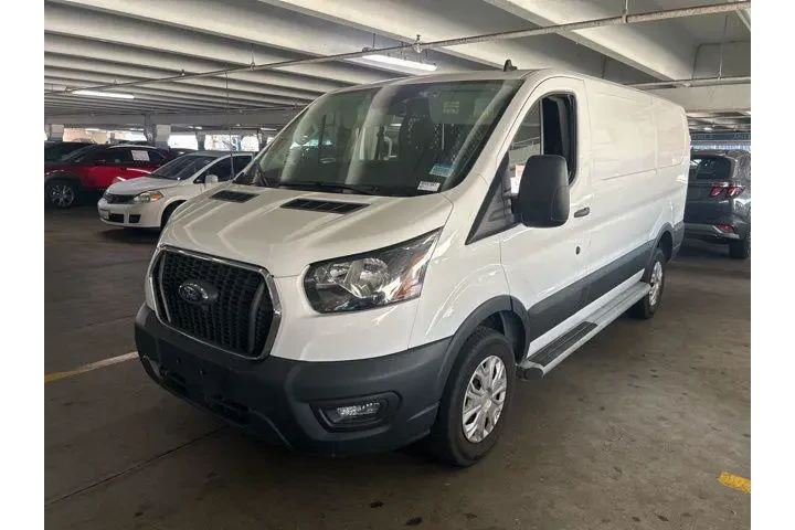$29995 : Ford Transit 2024 250 3dr SW image 4