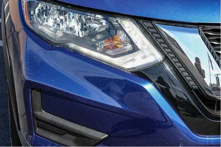 $13498 : Nissan Rogue 2018 S 4dr Cros image 10