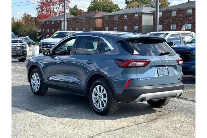 $25988 : Ford Escape 2023 AWD Active image 5