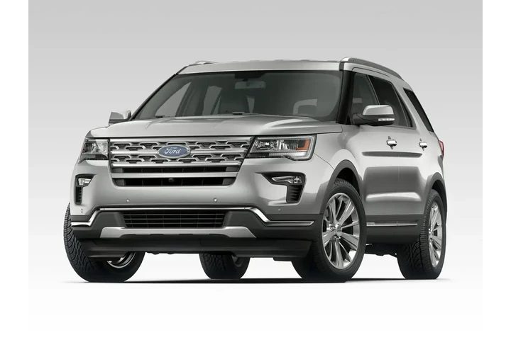 $16590 : Ford Explorer 2018 XLT 4dr S image 1