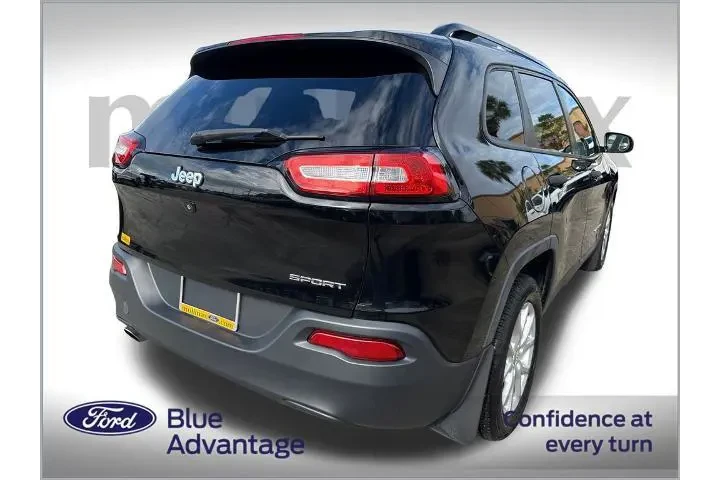 $11900 : Jeep Cherokee 2017 Sport 4dr image 4