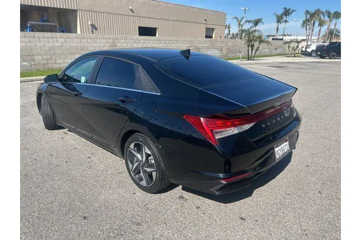 $21995 : Hyundai ELANTRA Hybrid 2023 image 3