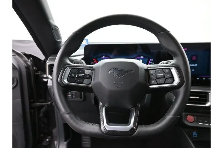 $29993 : Ford Mustang 2024 EcoBoost P image 7