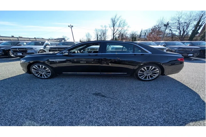 $25000 : Lincoln Continental 2017 AWD image 3