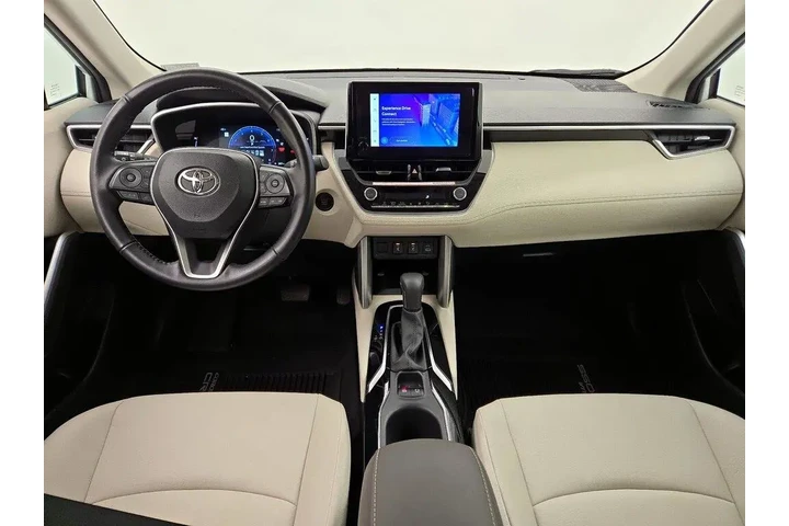 $28998 : Toyota Corolla Cross 2024 XL image 9