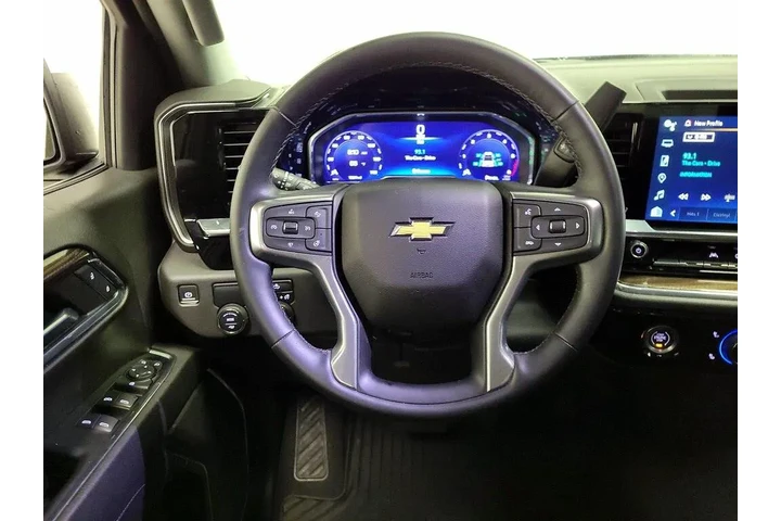 $38998 : Chevrolet Silverado 1500 202 image 9