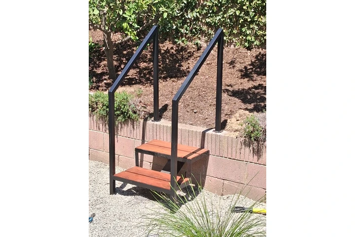 Busco soldador o alludante image 4